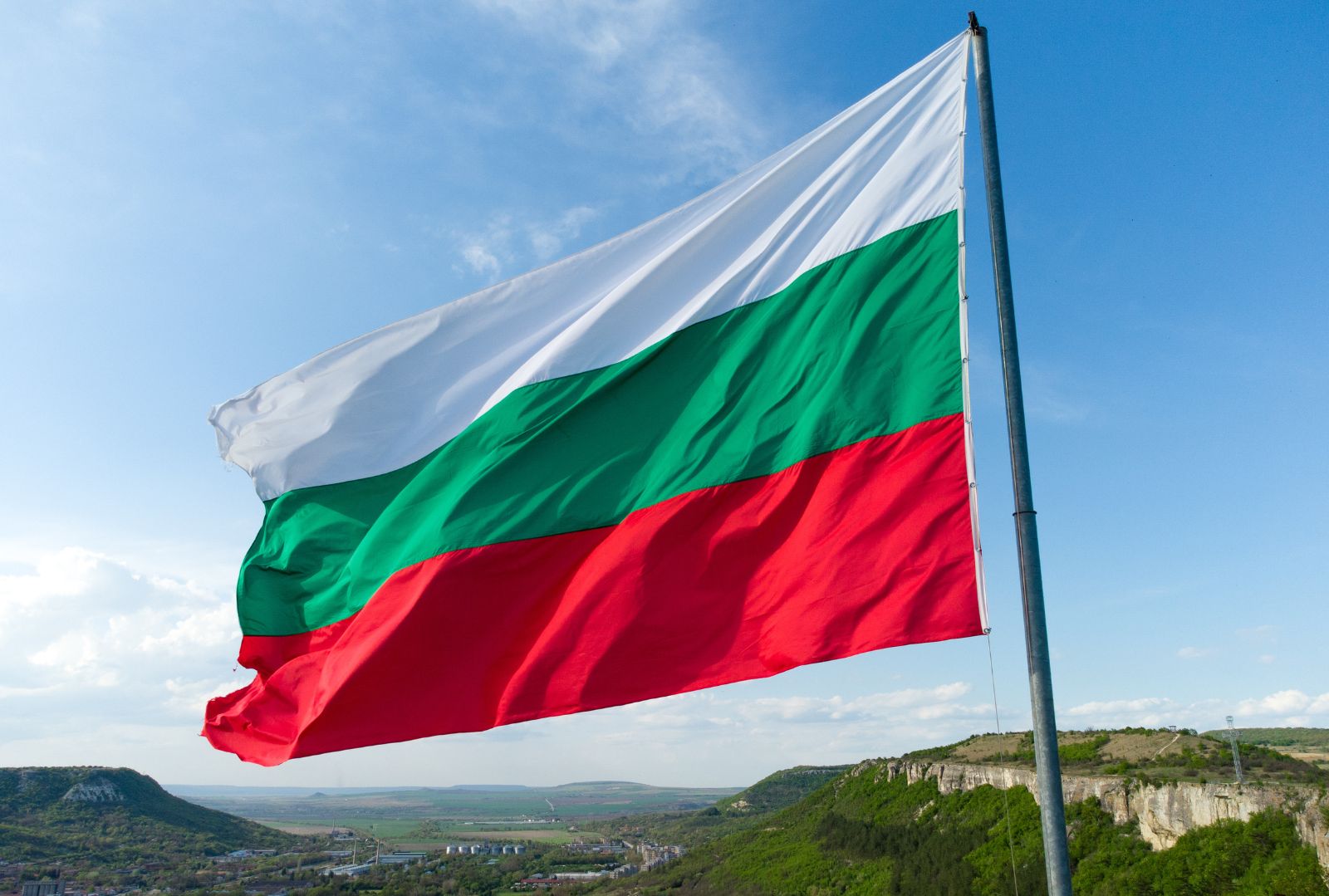 Flag to represent Bulgaria to notarise documents and visit